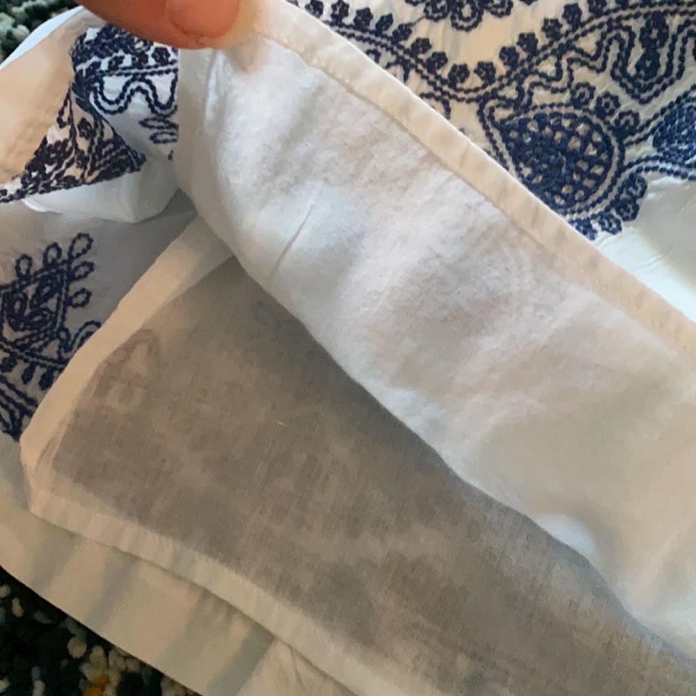 Vineyard Vines White and Blue Embroidered Dress - Picture 5 of 8